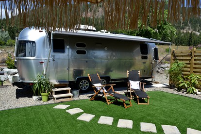 Glamping Peachland Canada Lugares Bonitos Para Visitar Glamping Peachland Canada Lugares Bonitos Para Visitar