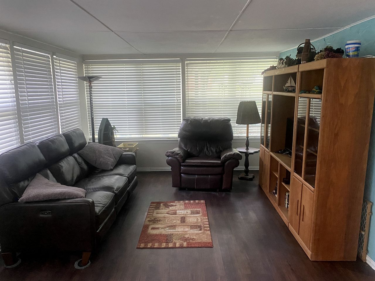 Rustic Cabin Rental within Walking Distance of Lake Texoma in Denison, Texas