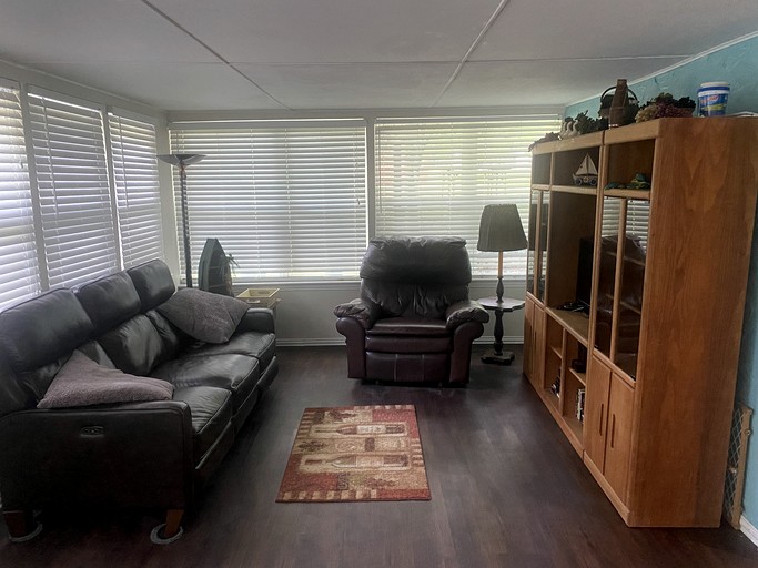 Cabins (United States of America, Denison, Texas)