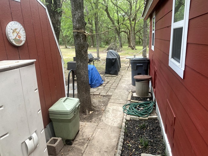 Cabins (United States of America, Denison, Texas)