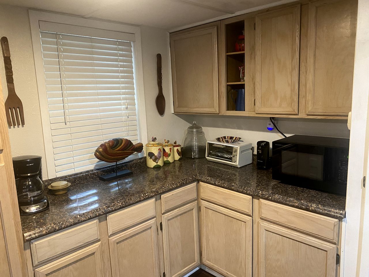 Rustic Cabin Rental within Walking Distance of Lake Texoma in Denison, Texas