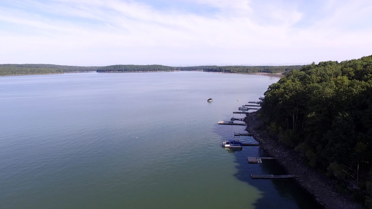 Lakefront Vacation Rental with Superb Views over Lake Wallenpaupack in Hawley, Pennsylvania