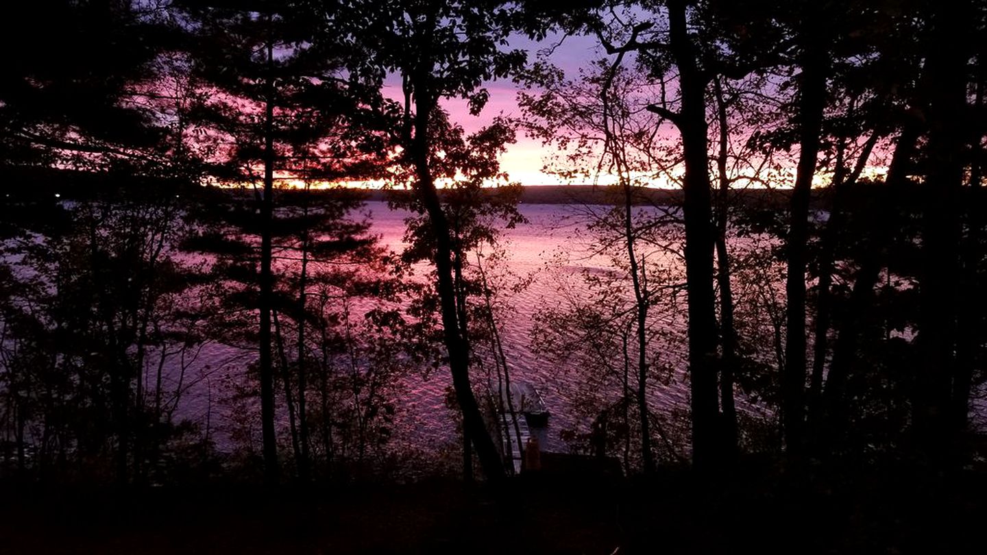 Lakefront Vacation Rental with Superb Views over Lake Wallenpaupack in Hawley, Pennsylvania