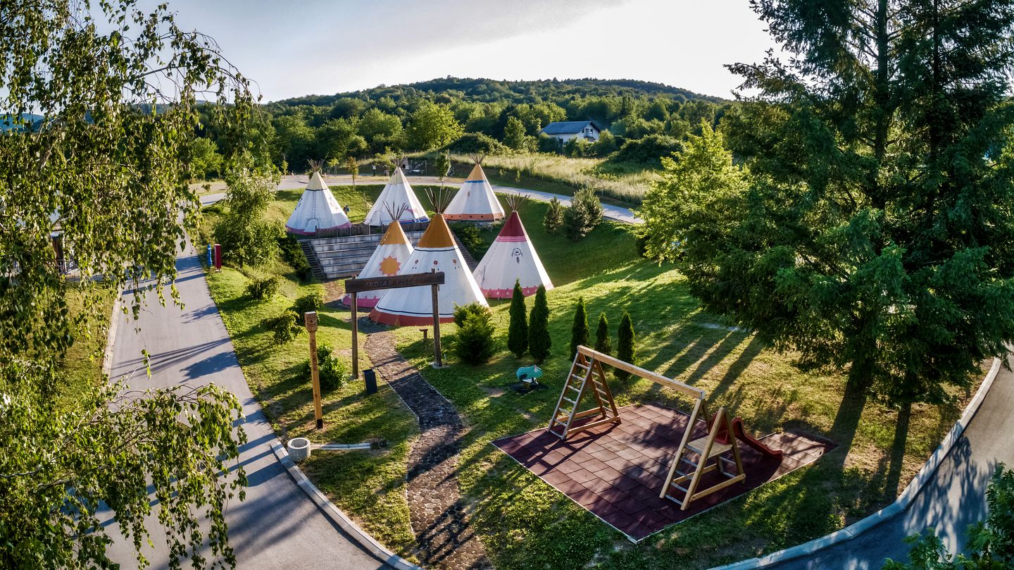 Amazing Tipi Rental for a Glamping Experience near Plitvice Lakes, Croatia
