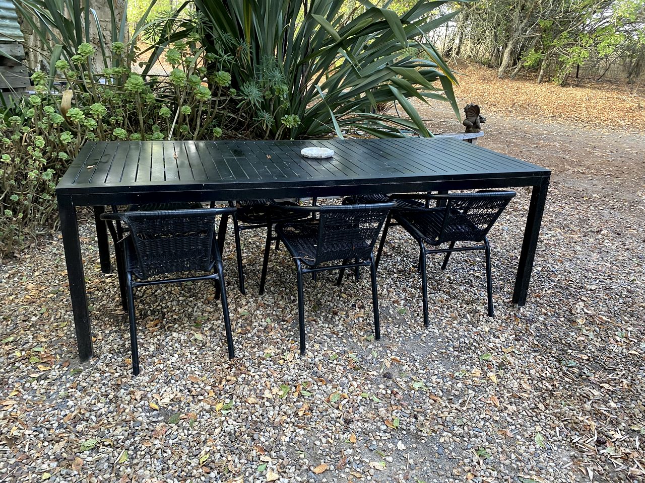 Modern Cabin Rental near Natural Mineral Springs in Daylesford, Victoria