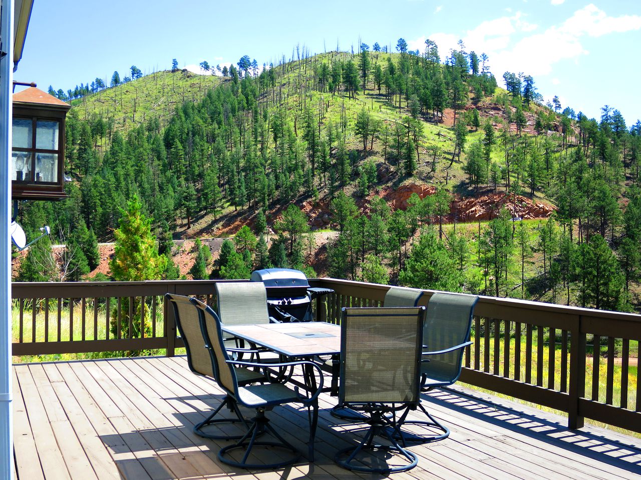 Enchanting Cabin Rental near Colorado Springs, Colorado