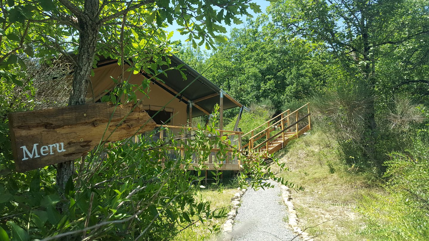 Fabulous Safari Tents for a Glamping Getaway in the Aveyron Valley, France