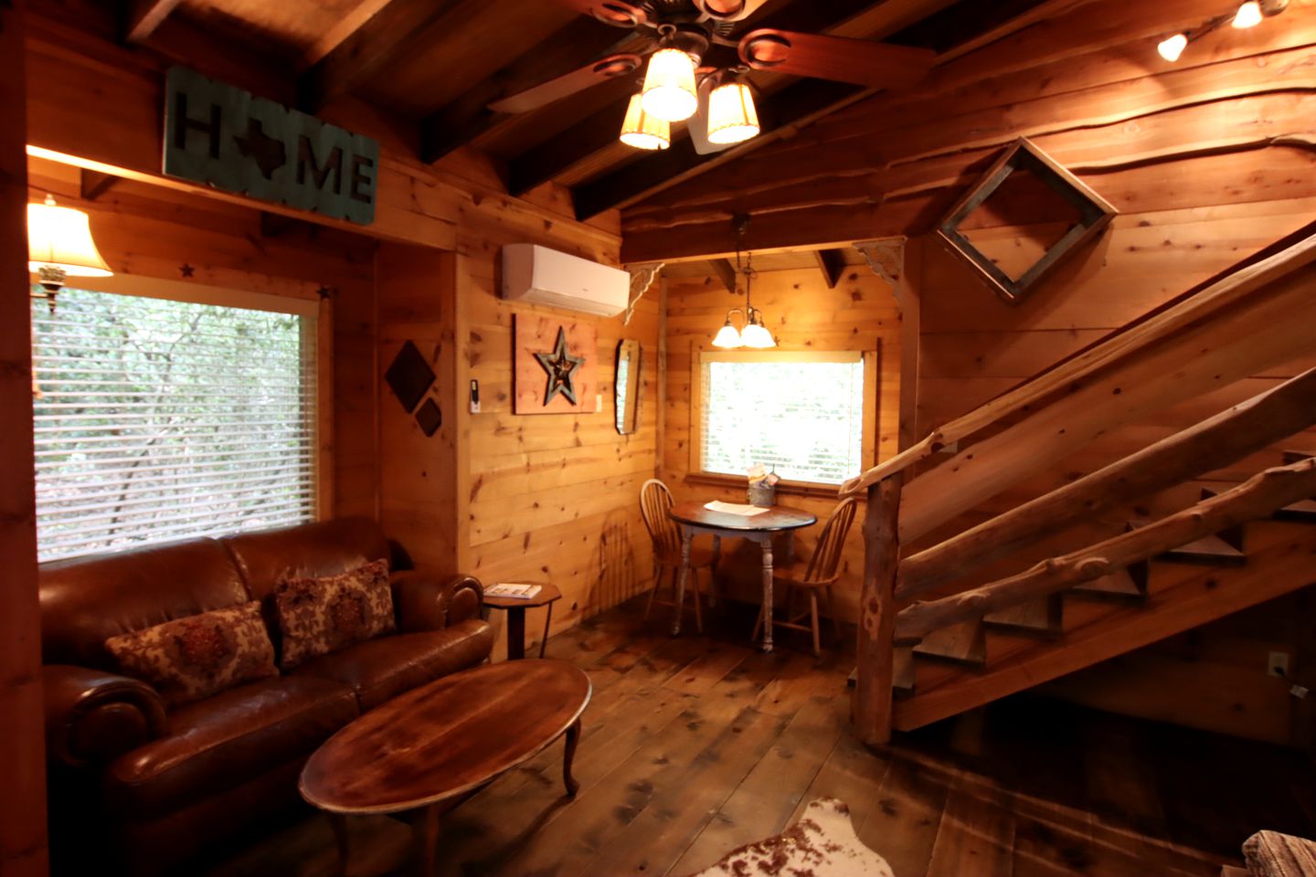 Romantic Cabin Rental with Sweet Front Porch near Brenham, Texas