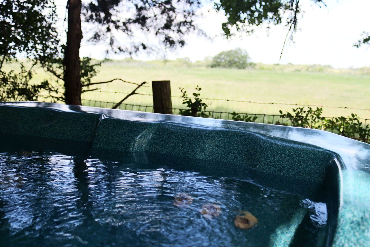 Charming Cabin Rental Perfect for a Family Getaway near Brenham, Texas