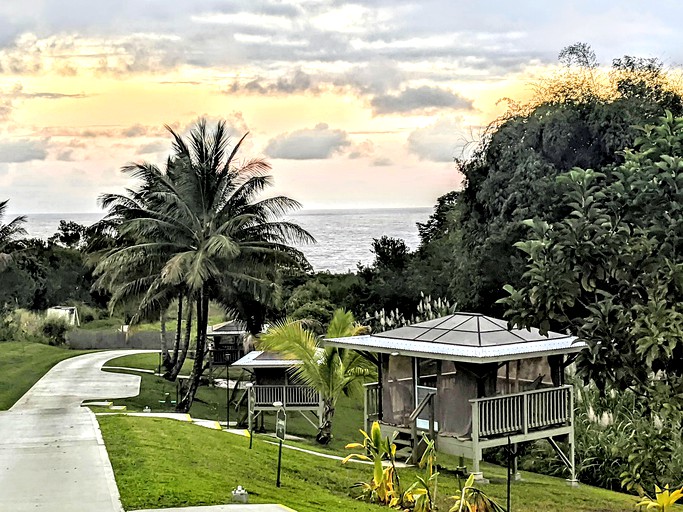 Cabins (Pepeekeo, Hawaii, United States of America)