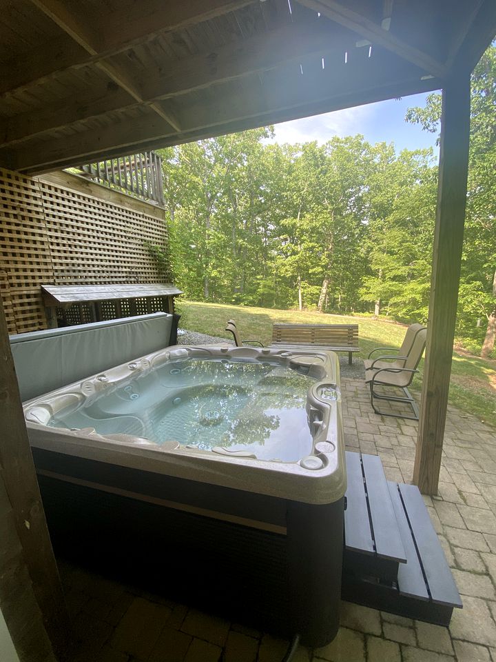 Tranquil Vacation Rental Nestled in the Shenandoah Mountains of Howardsville, Virginia