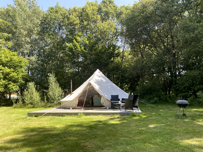 Bell Tents (France, Blond, Nouvelle-Aquitaine)