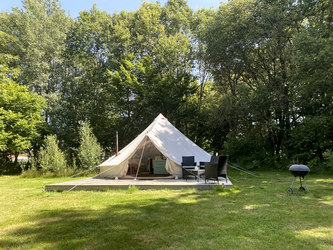 Bell Tents (France, Blond, Nouvelle-Aquitaine)