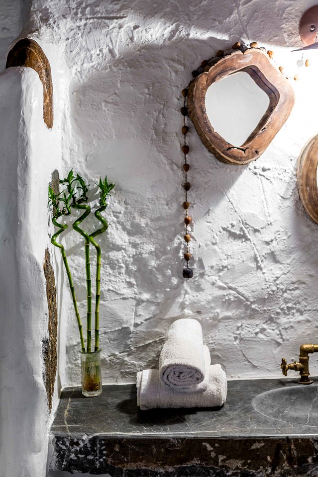 Charming Cottage for Romantic Getaway in Crete, Greece