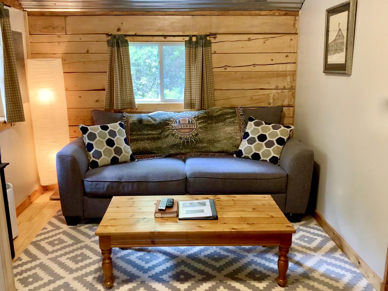 Woodland Log Cabin Rental in the Foothills of the Blue Ridge Mountains, Georgia