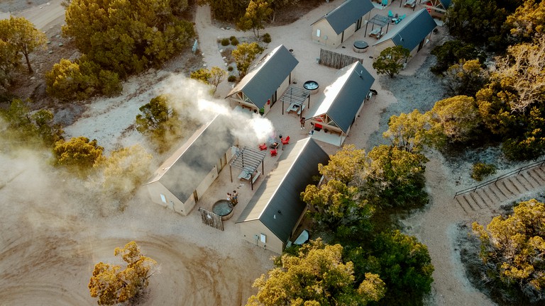 Cabins (Dripping Springs, Texas, United States of America)