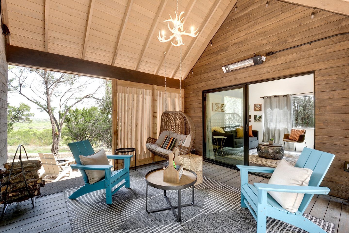 Classically Southern Texas Hill Country Cabins for Weekend Getaways near Austin