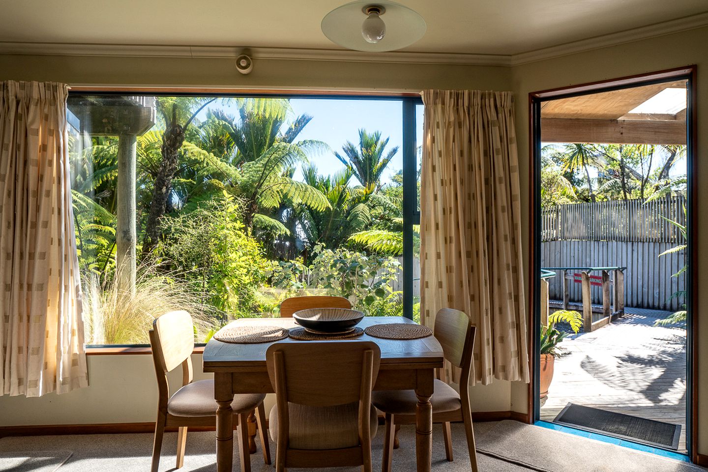 Lovely Suite in a Gorgeous Punakaiki Accommodation for South Island Holidays