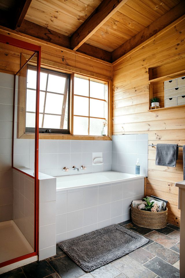 Secluded Holiday Home in Victoria to Experience Off-Grid Glamping near Melbourne