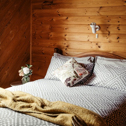 Cabins (Australia, Anakie, Victoria)