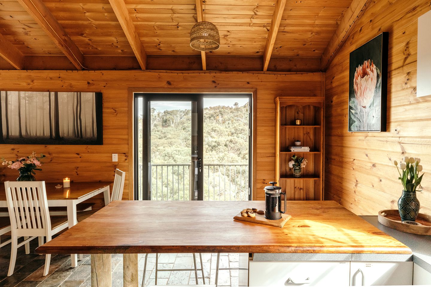 Secluded Holiday Home in Victoria to Experience Off-Grid Glamping near Melbourne