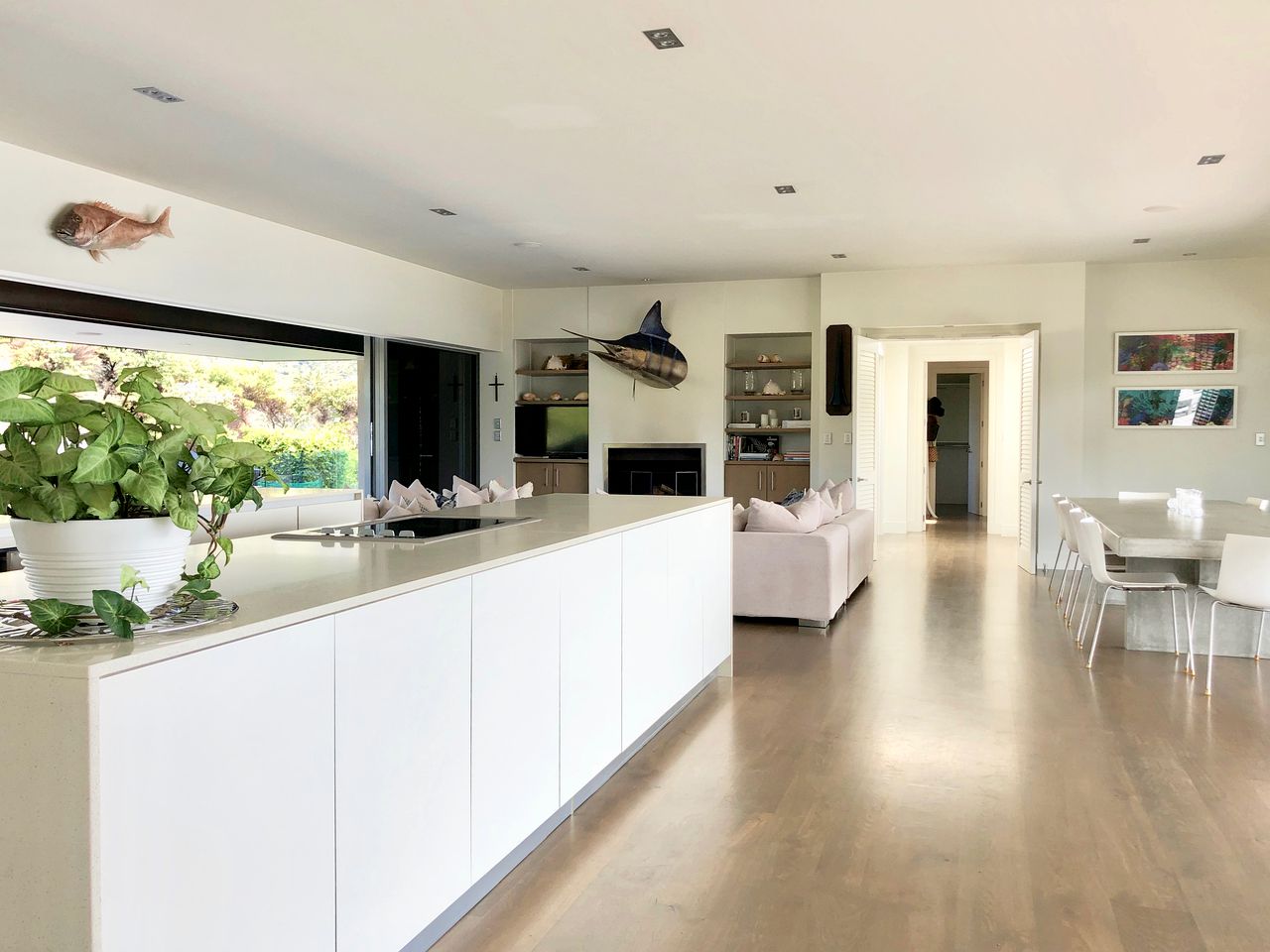 Stunning Luxury Beach House in Oke Bay for Amazing Family Holidays on the North Island