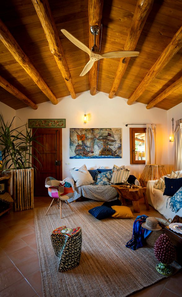 Stunning Stone Cottage Just a Short Walk from the Beach in Cefalu, Sicily