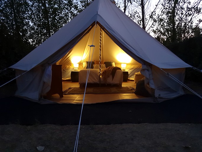 Bell Tents (Waiau, South Island, New Zealand)