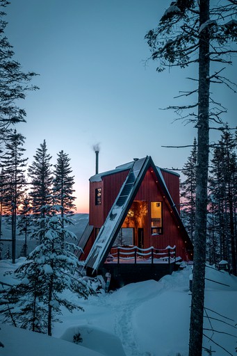 A-Frames (Canada, Lac-Beauport, Quebec)