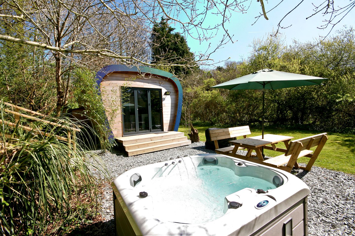 Sleek Devon Glamping Pod Ideal for a Peaceful Holiday in England