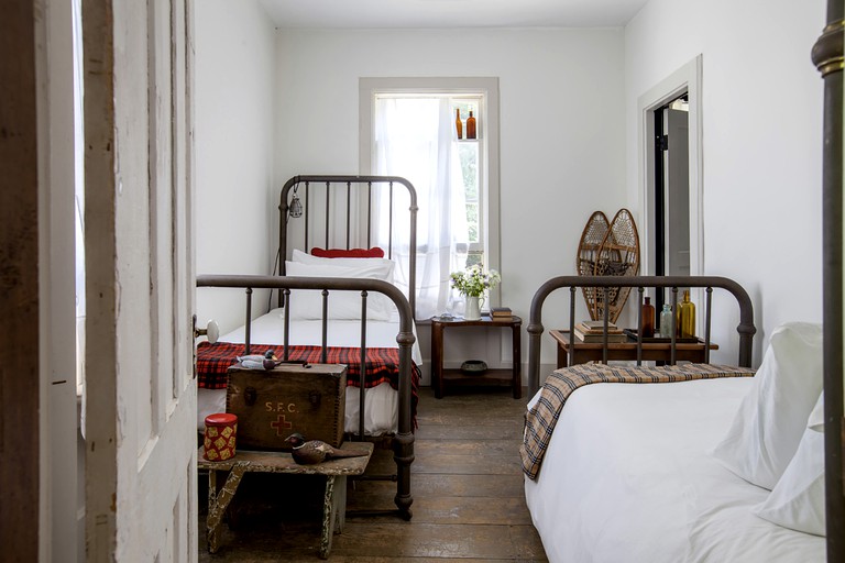 Vacation Rentals (Oak Hill, New York, United States)