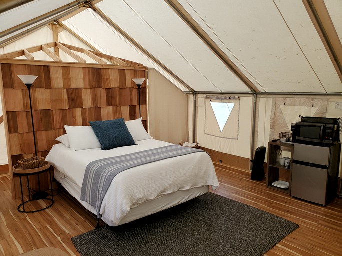 Safari Tents (New York, United States)