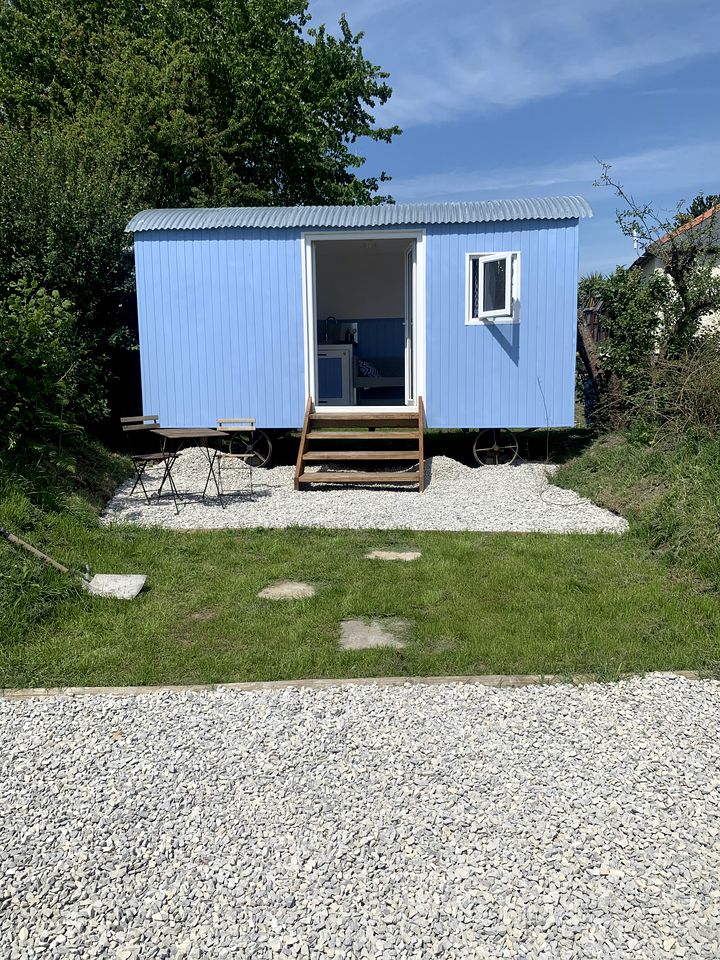 Peaceful Shepherd's Hut Rental in Pembrokeshire for Glamping in Wales