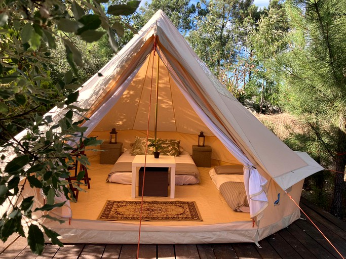 Bell Tents (Seixal, Setúbal District, Portugal)