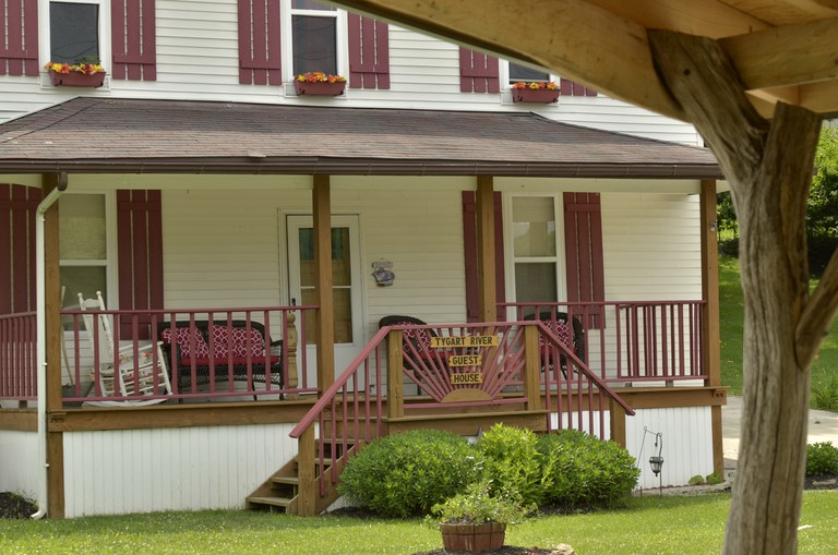 Cabins (West Virginia, United States)