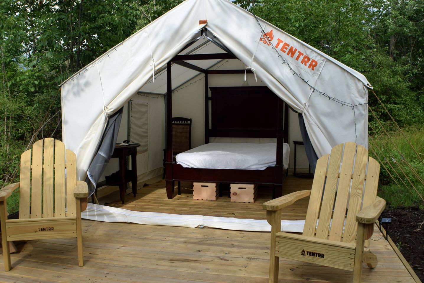 Gorgeous Tent Rental Great for Glamping in Ohio
