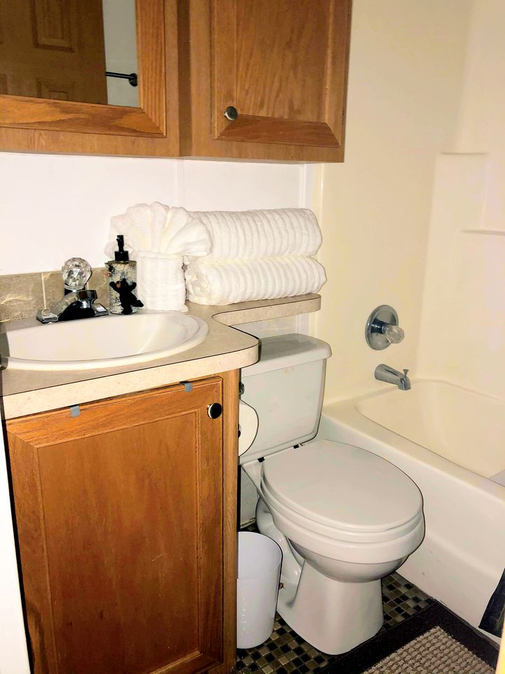 Charming North Carolina Cabin Rental with Mountain Views