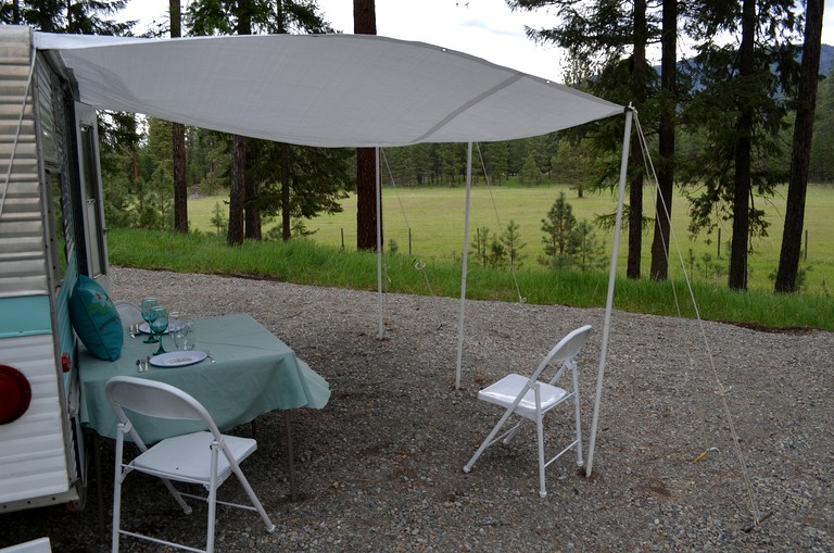 Caravans (Thompson Falls, Montana, United States of America)