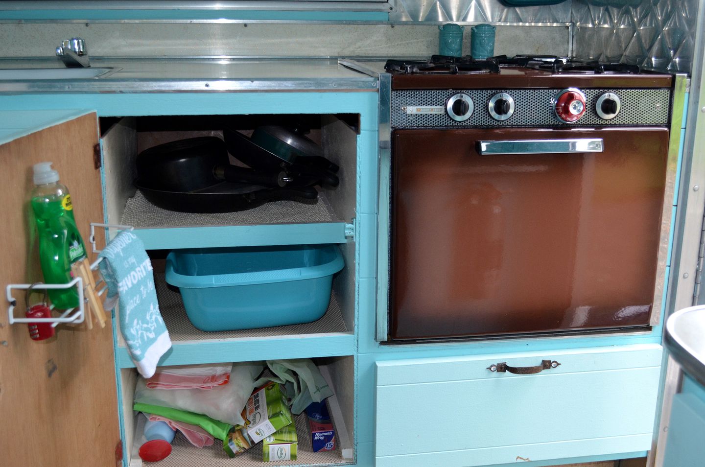Vintage Camper Rental Perfect for Glamping in Montana