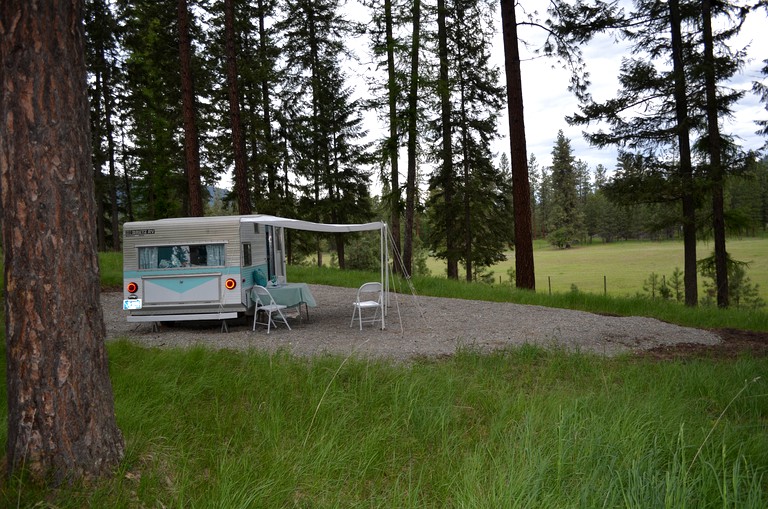 Caravans (Thompson Falls, Montana, United States of America)