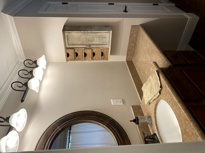 Cabins (Flatonia, Texas, United States)