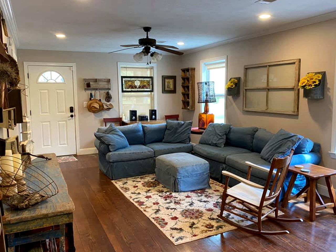 Cozy Texas Cottage Ideal for Weekend Getaways from Austin