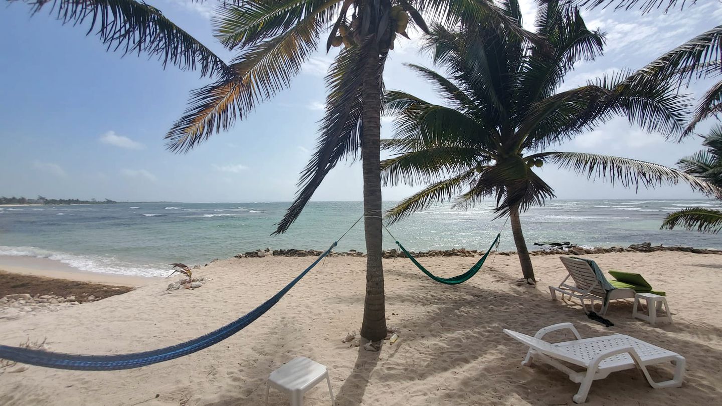 Serene Beachfront House in Mahahual, Quintana Roo, Mexico