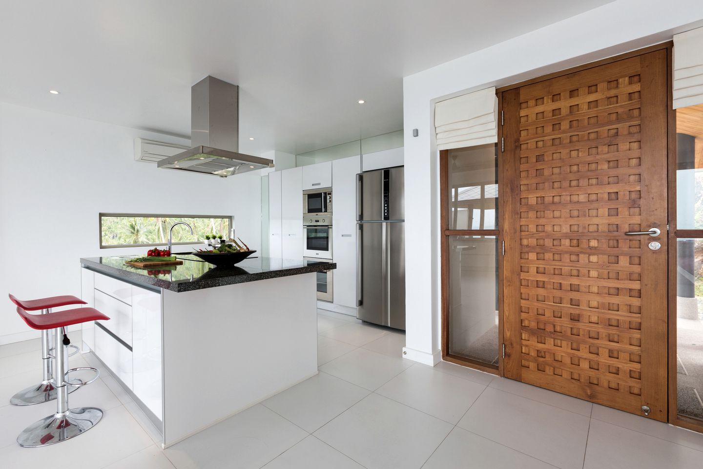 Luxury Villa Rental in the Hills of Koh Samui for Holidays in Thailand