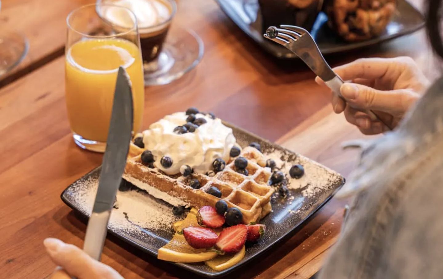 Mont Tremblant Glamping in a Tiny Home Nestled in Nature