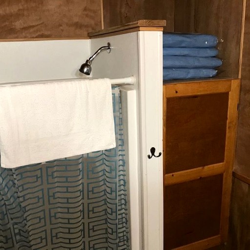 Cabins (Delacroix, Louisiana, United States of America)