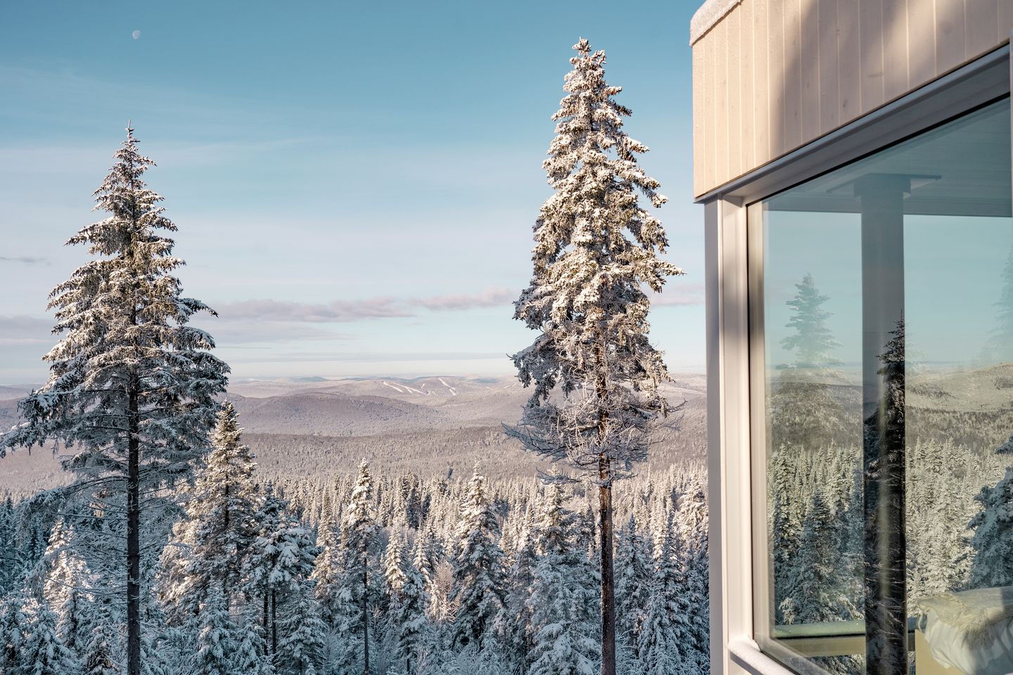 MICA - Panoramic View and Spa near Quebec City