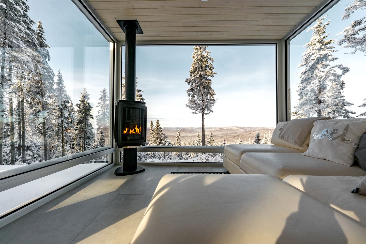 MICA - Panoramic View and Spa near Quebec City