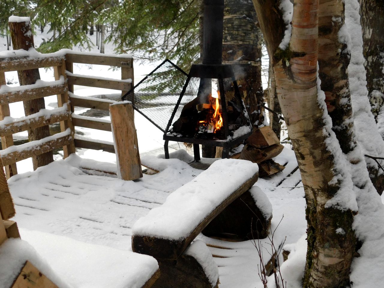 Fantastic Tipi Rental by the Sauvage River for Glamping in Quebec