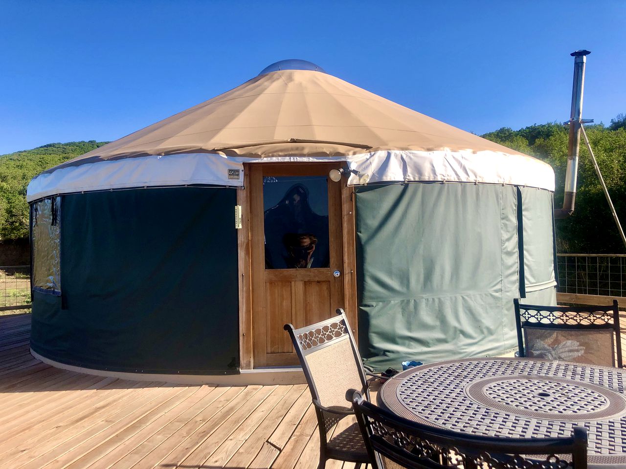 Cabins (Glenwood Springs, Colorado, United States of America)